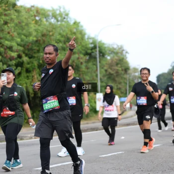 Runner Photo 4079616