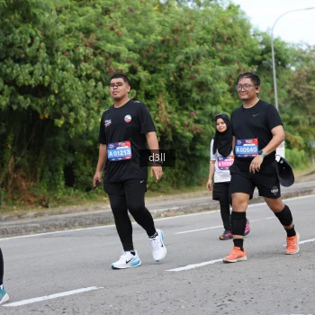 Runner Photo 4079623