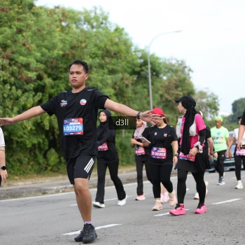Runner Photo 4079631