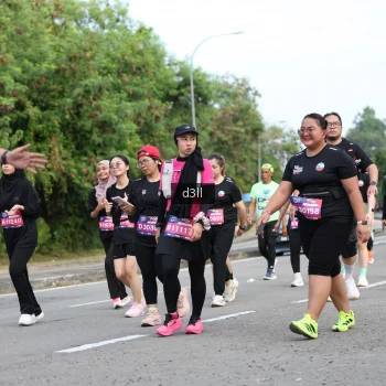 Runner Photo 4079634