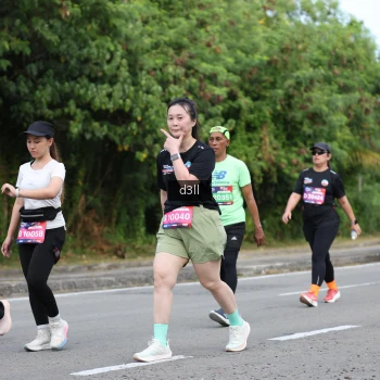Runner Photo 4079657