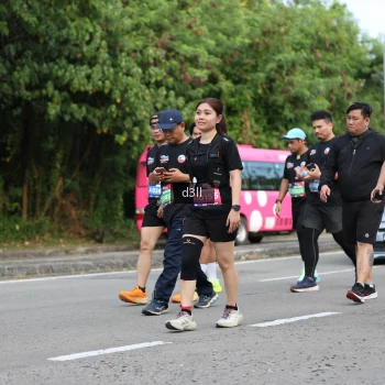 Runner Photo 4079664