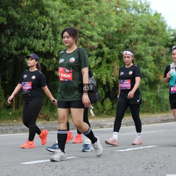 Runner Photo 4079687