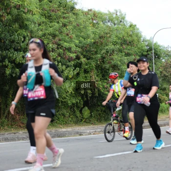 Runner Photo 4079693