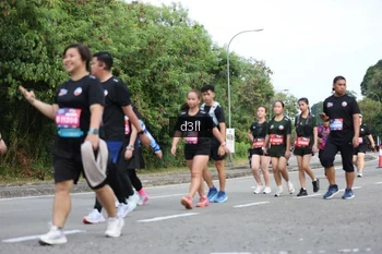 Runner Photo 4079705