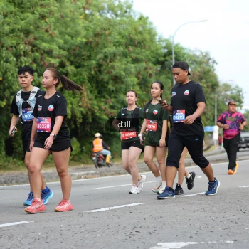 Runner Photo 4079709