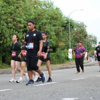 Runner Photo 4079717