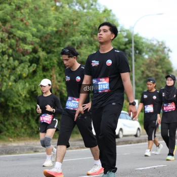 Runner Photo 4079736