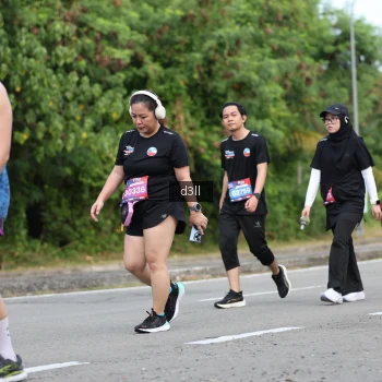 Runner Photo 4079755
