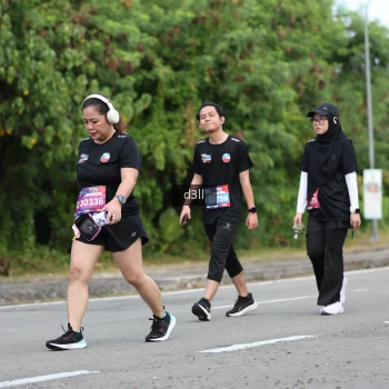 Runner Photo 4079756