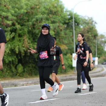Runner Photo 4079767
