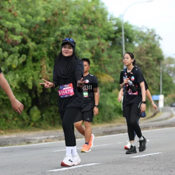 Runner Photo 4079769
