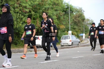 Runner Photo 4079774