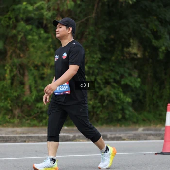 Runner Photo 4079813