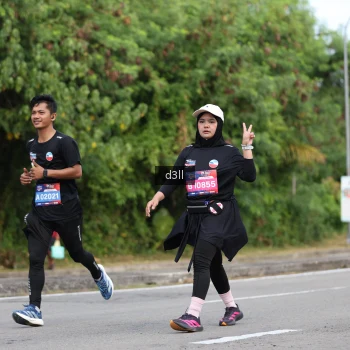 Runner Photo 4079833