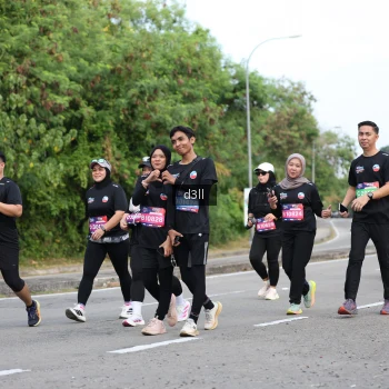 Runner Photo 4079843
