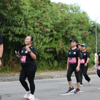 Runner Photo 4079854