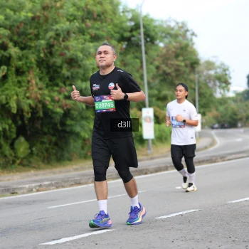 Runner Photo 4079865