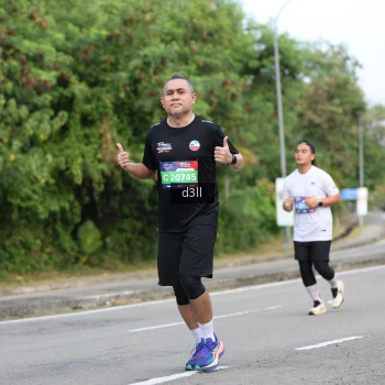 Runner Photo 4079867