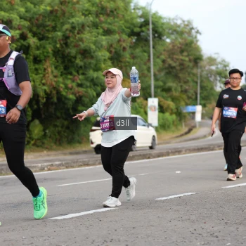 Runner Photo 4079887