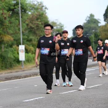 Runner Photo 4079893