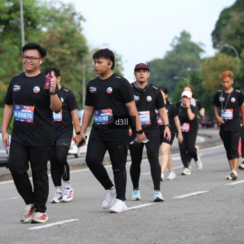 Runner Photo 4079895