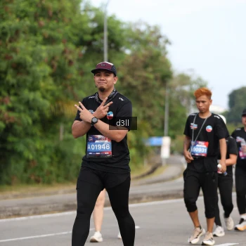 Runner Photo 4079900