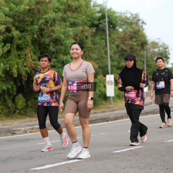 Runner Photo 4080076
