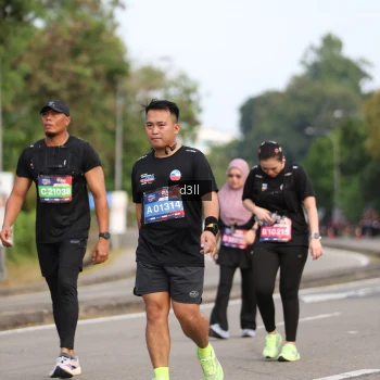 Runner Photo 4080184