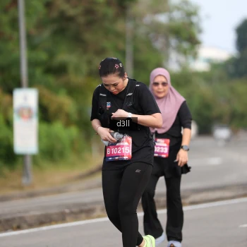 Runner Photo 4080191
