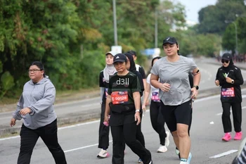 Runner Photo 4080441