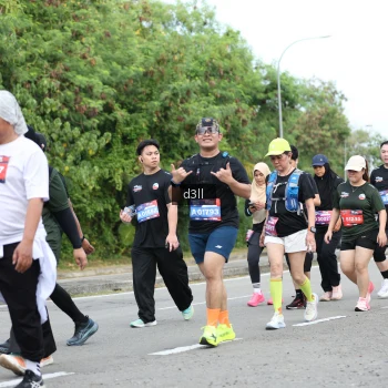 Runner Photo 4080457