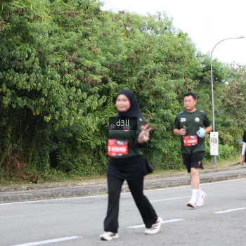 Runner Photo 4080477
