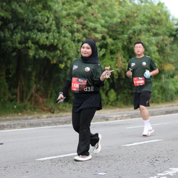 Runner Photo 4080480