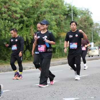 Runner Photo 4080535