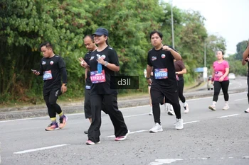 Runner Photo 4080540
