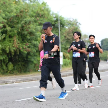 Runner Photo 4080543