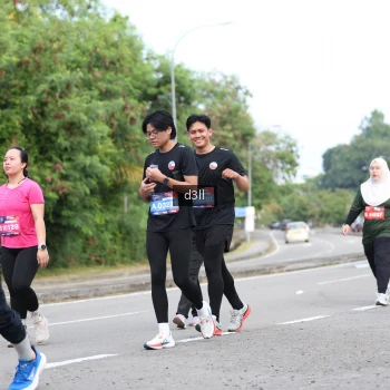 Runner Photo 4080545