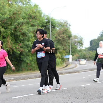 Runner Photo 4080546