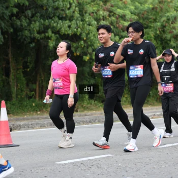 Runner Photo 4080551
