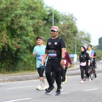 Runner Photo 4080564