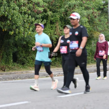 Runner Photo 4080570