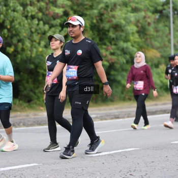 Runner Photo 4080572