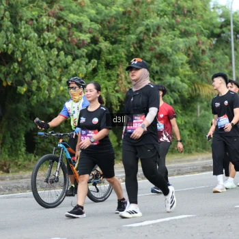 Runner Photo 4080584