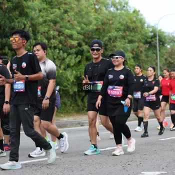 Runner Photo 4080602