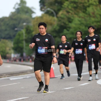 Runner Photo 4080724