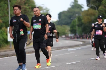 Runner Photo 4080752