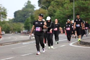 Runner Photo 4080754