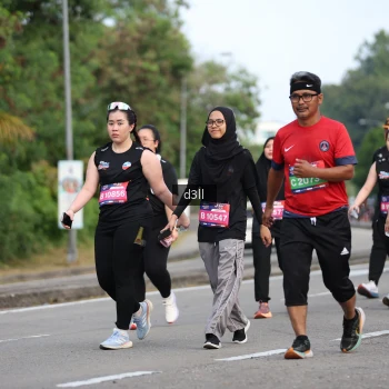Runner Photo 4080821