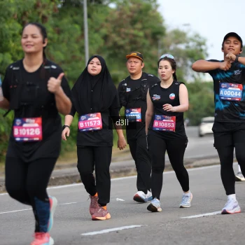 Runner Photo 4080835